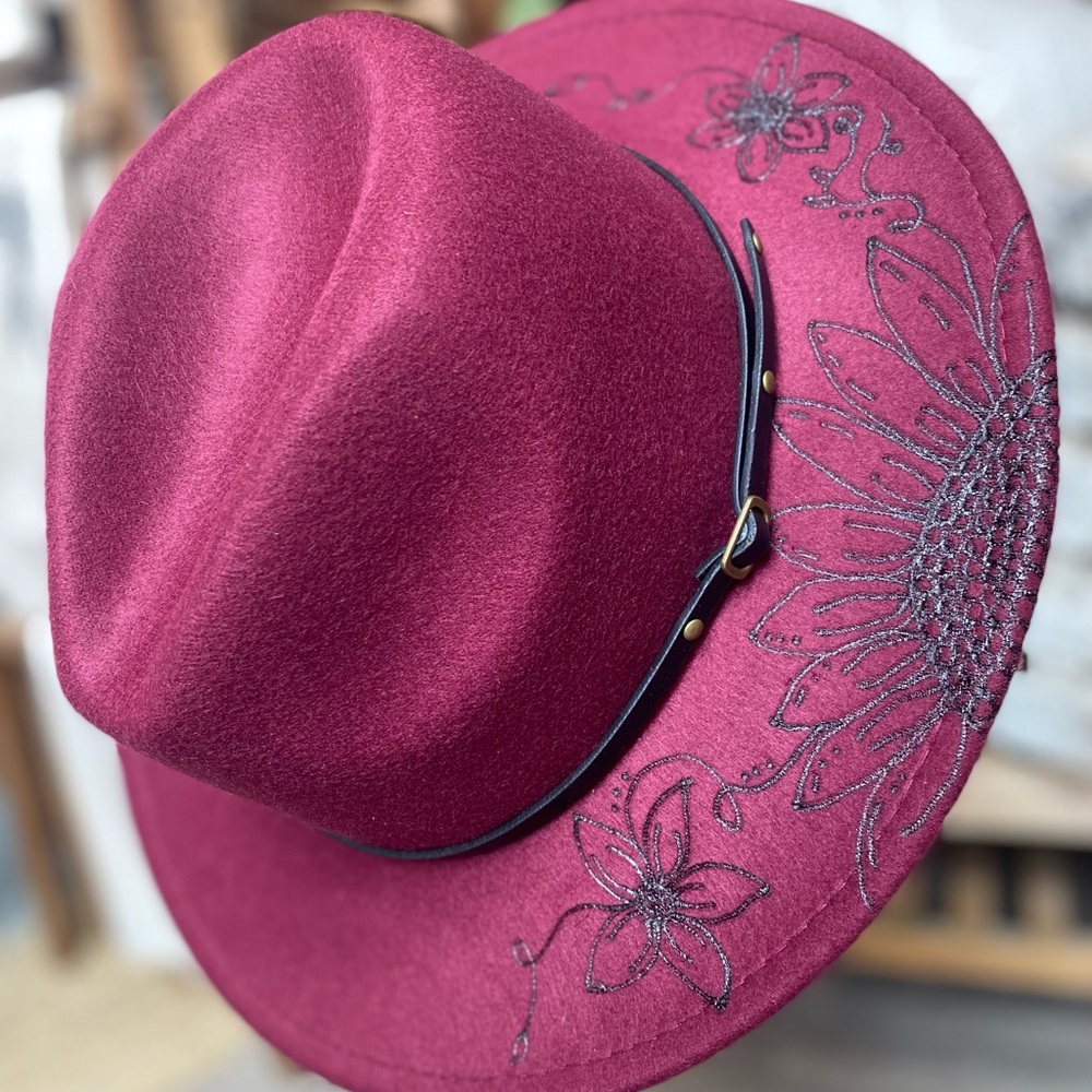 Felt hat